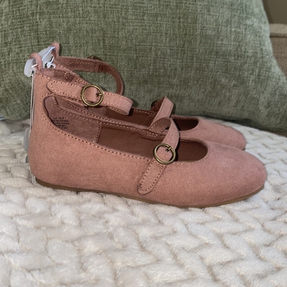 NWT Old Navy toddler girl dress shoes size 11 & size 8 - Picture 2 of 3